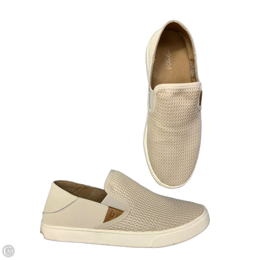 Shoes Sneakers By Olukai In Cream, Size: 9