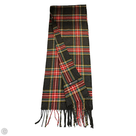Scarf Winter By Clothes Mentor In Plaid Pattern