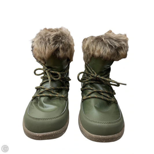 Boots Snow By Clothes Mentor In Green, Size: 8
