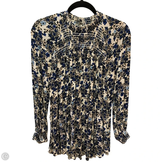 Top Long Sleeve By Free People In Blue, Size: M