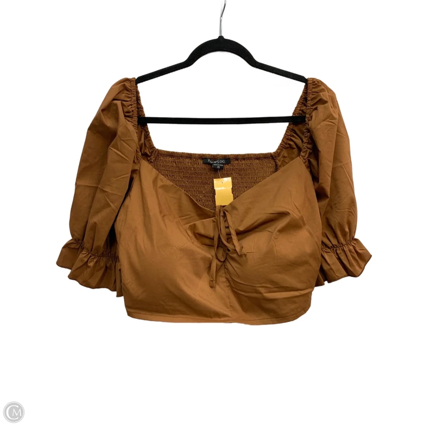 Top Short Sleeve By New Look In Tan, Size: 2x