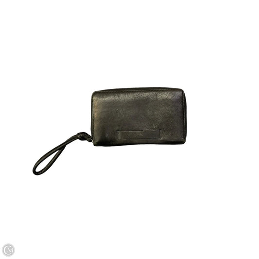 Wallet By Clothes Mentor, Size: Medium
