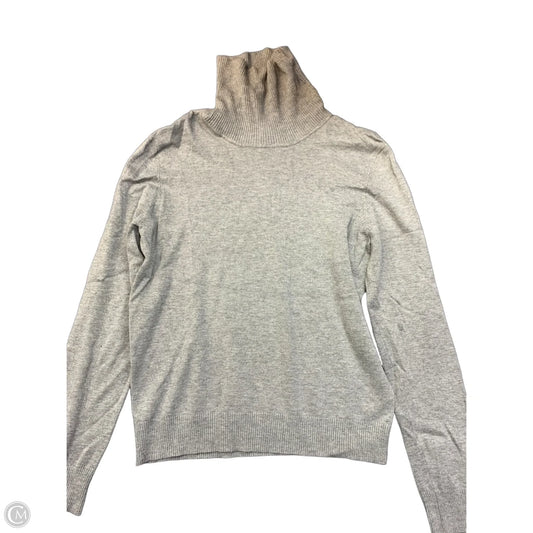 Sweater By Grace In Grey, Size: L
