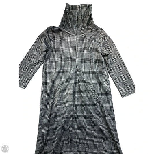 Dress Sweater By Clothes Mentor In Black & Grey, Size: S