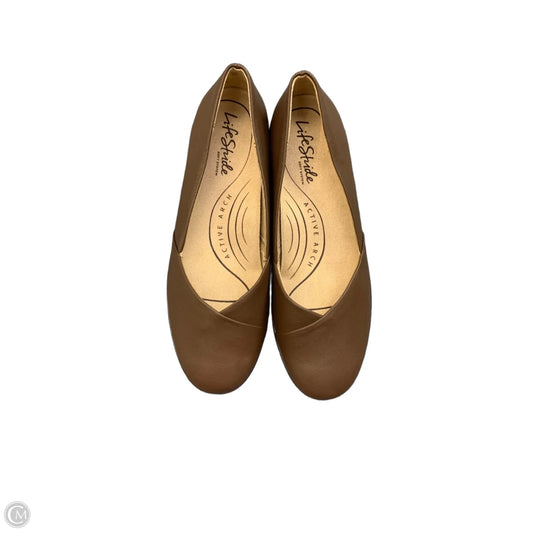 Shoes Flats By Life Stride In Brown, Size: 7.5