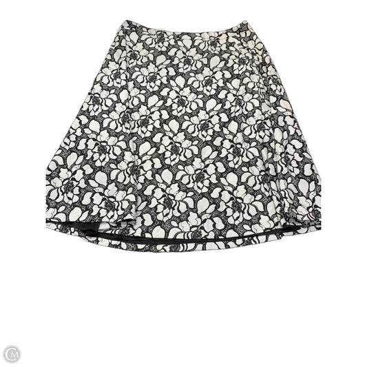 Skirt Maxi By Clothes Mentor In Black & White, Size: 20