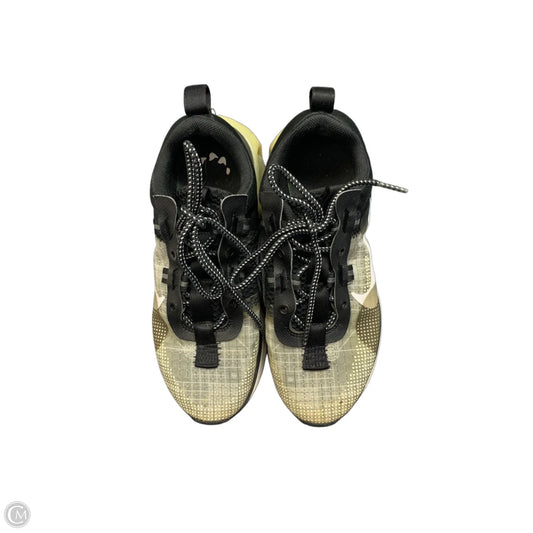 Shoes Sneakers By Nike In Black & Grey, Size: 6.5