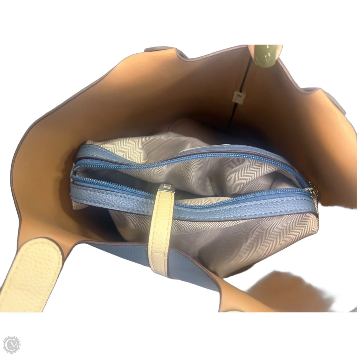 Handbag By Clothes Mentor, Size: Medium