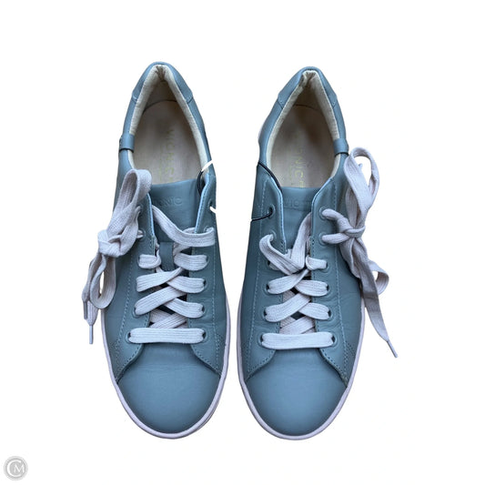 Shoes Flats By Vionic In Grey, Size: 9