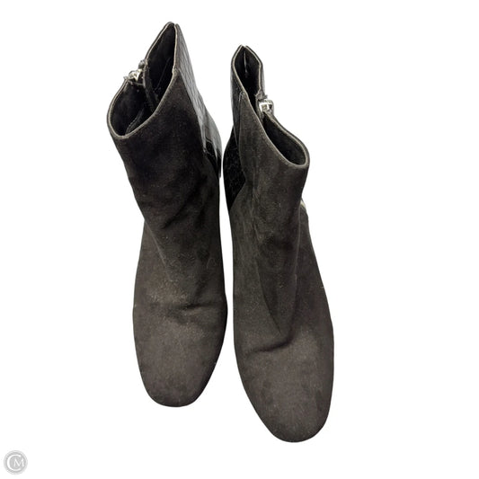 Boots Ankle Heels By Clothes Mentor In Black, Size: 9