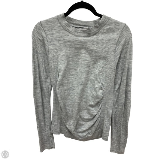 Athletic Top Long Sleeve Crewneck By Athleta In Grey, Size: M