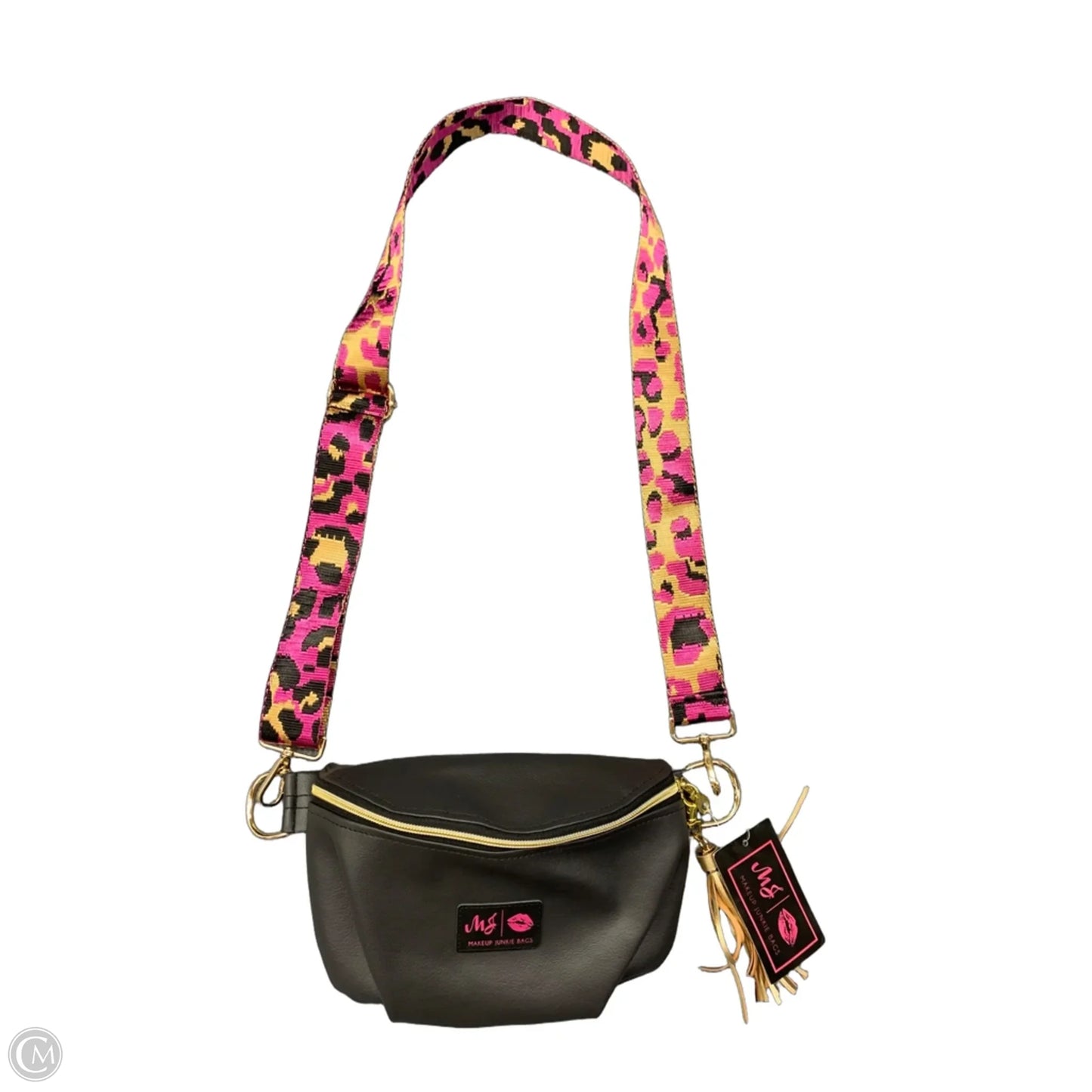 Crossbody By Clothes Mentor, Size: Medium