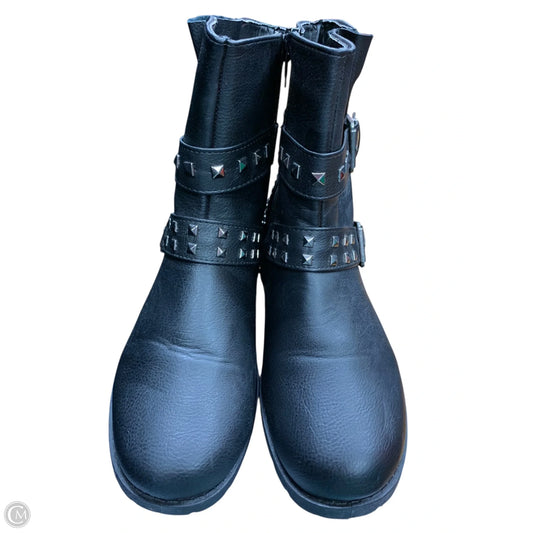 Boots Ankle Flats By Soho Design Group In Black, Size: 7