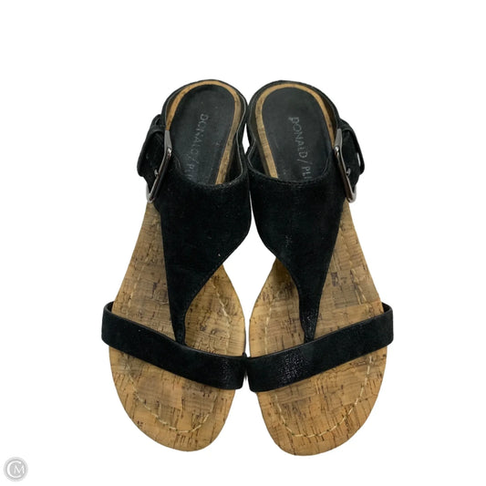 Sandals Flats By Donald Pliner In Black, Size: 6