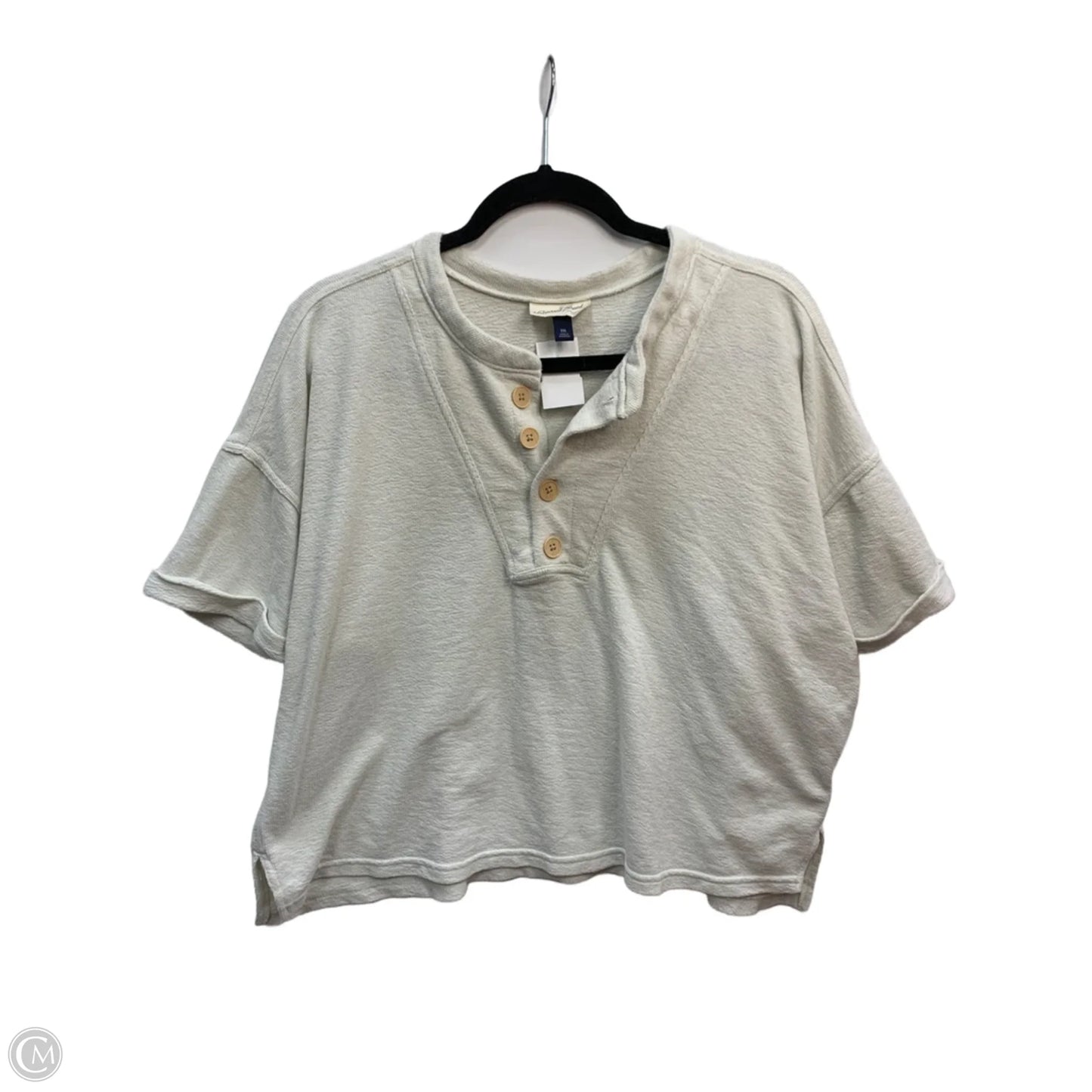 Top Short Sleeve By Universal Thread In Cream, Size: Xxl